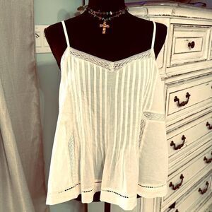 Universal Thread 100% cotton off-White Lace Camisole Top size small- NWOT